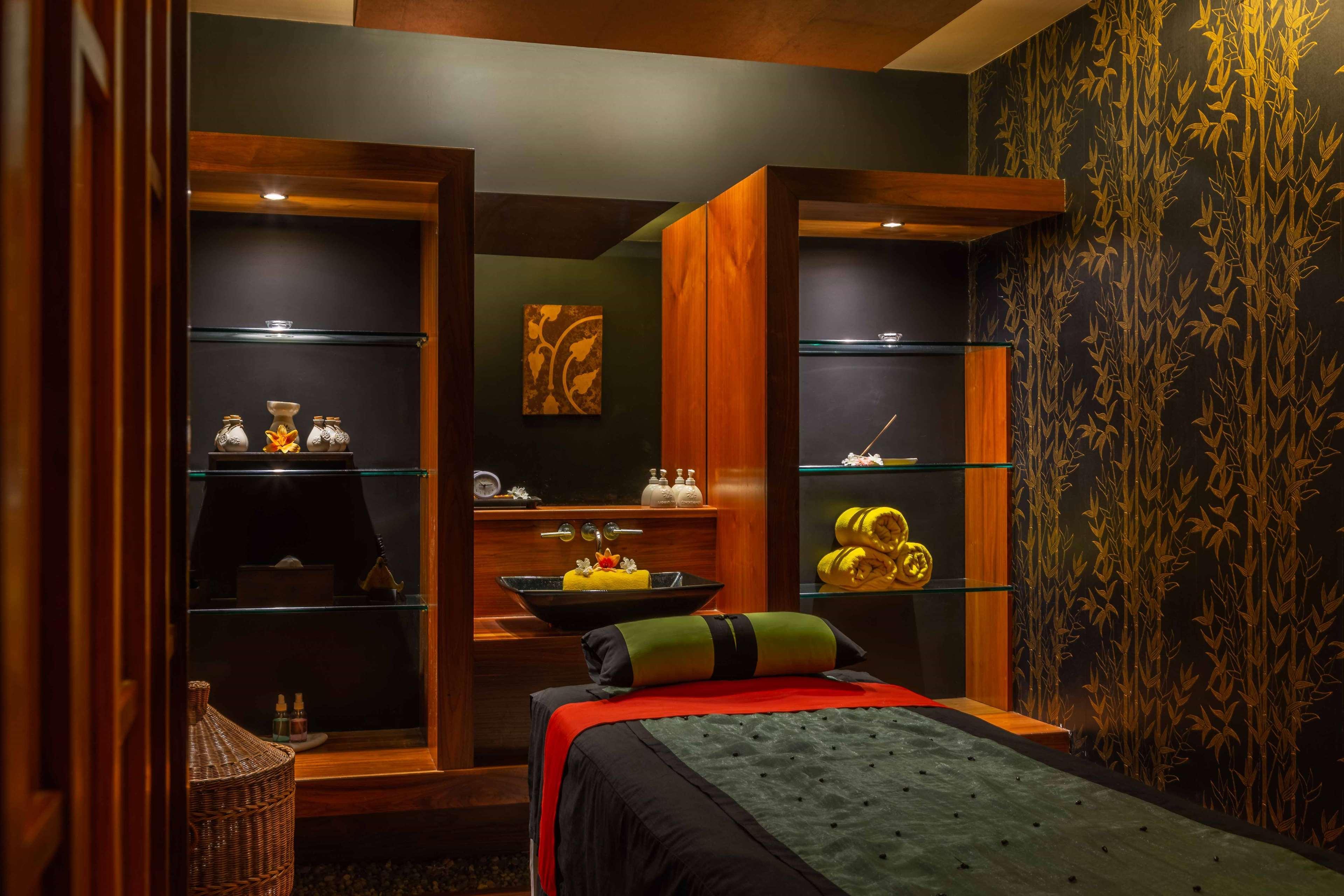 Hotel Castle Hotel, Bw Signature Collection 4*